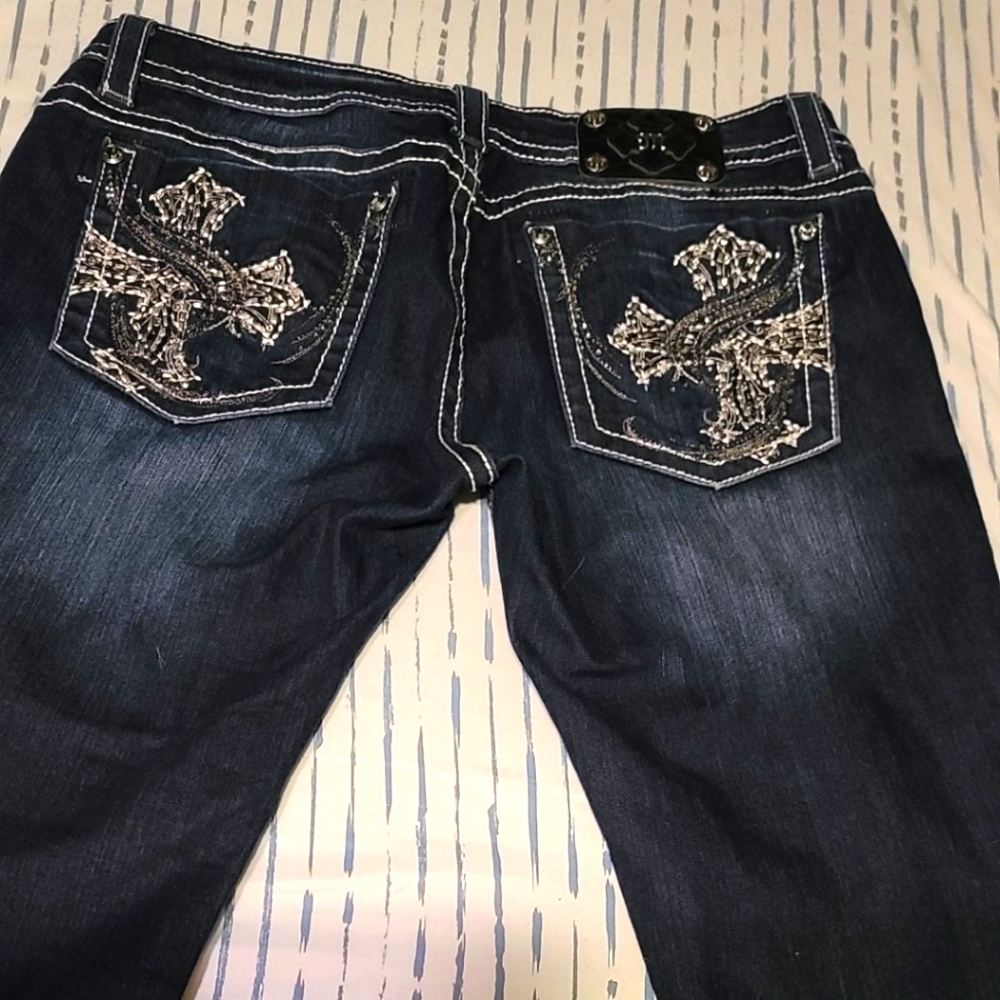 Miss Me Capris Size 32